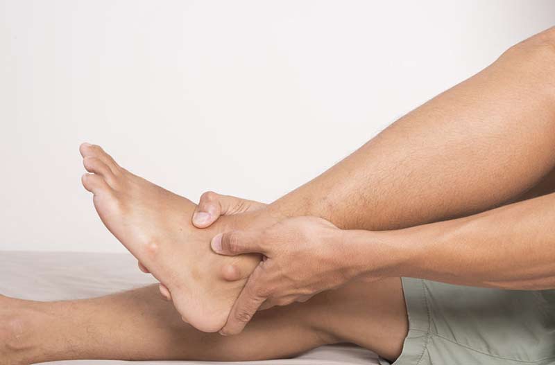 Yếu tố ảnh hưởng viêm cân gan bàn chân