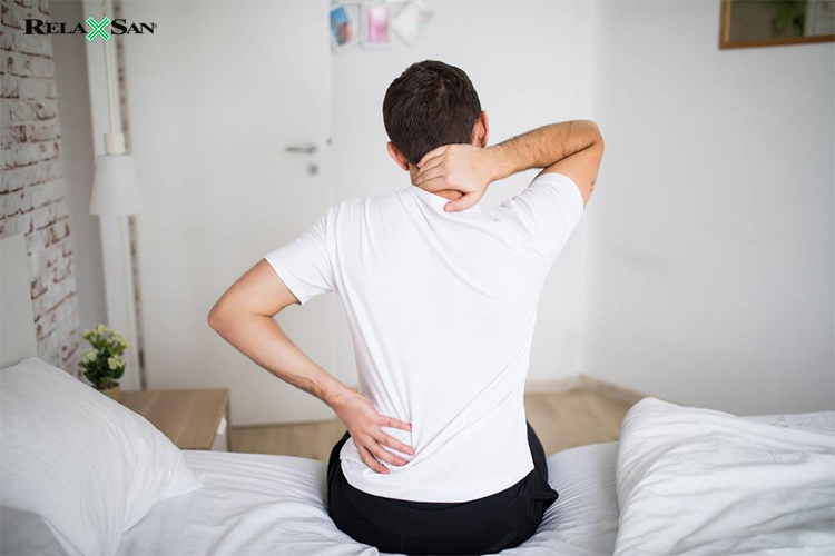 Sáng ngủ dậy bị đau lưng là bệnh gì?